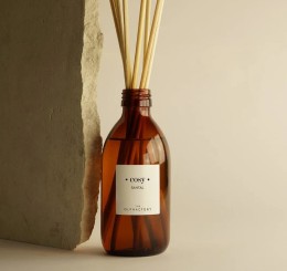 COSY •  SANTAL  |  Diffuser 200 ml
            